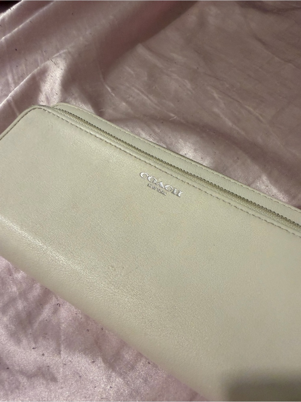 Coach Leather Zip Wallet in Pale Cream with Silver Logo
